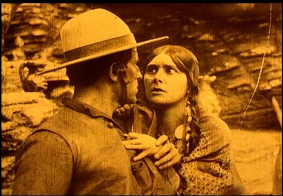 movie_image.jpg?type=m665_443_2