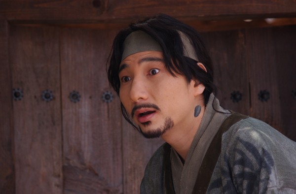 movie_image.jpg?type=m665_443_2