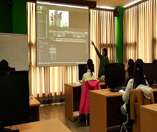 익산 여성들 카메라 들다