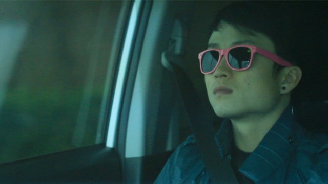 패러슈트 키즈: 미국 드라마의 감동과 성장을 담은 단편 영화