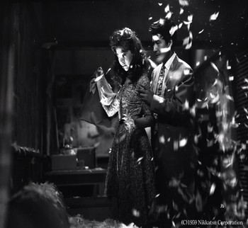 movie_image.jpg?type=m665_443_2