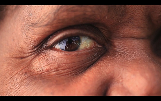 리브 스루 디스