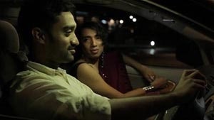 더 나이트 이즈 영