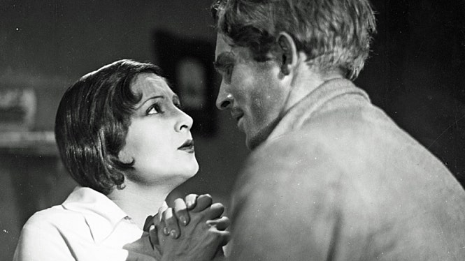 영화: 더 인포머 - 영국 드라마의 감성을 담은 강렬한 스릴러