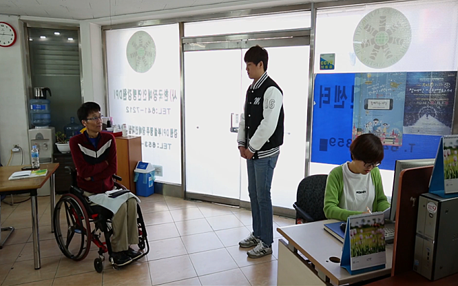 movie_image.jpg?type=m665_443_2