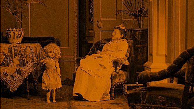 더 젤러스 돌, 오어, 더 프러스트레이티드 일로프먼트