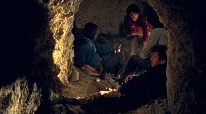 movie_image.jpg?type=m665_443_2