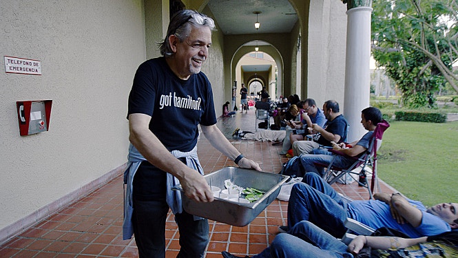 시엠프레, 루이스