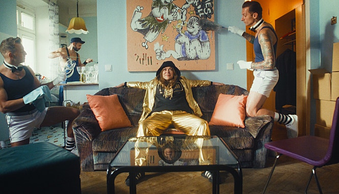 movie_image.jpg?type=m665_443_2