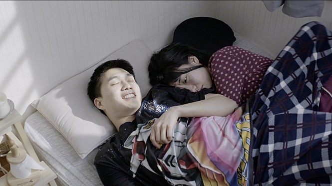 텐트틴트: 시간과 공간을 넘나드는 감성 단편