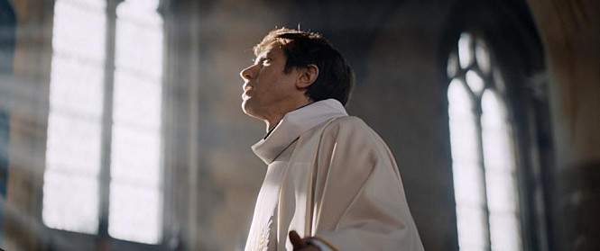 movie_image.jpg?type=m665_443_2
